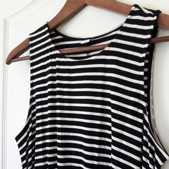EUC Black & White Stripe Swing Dress Sz L - Picture 3 of 7